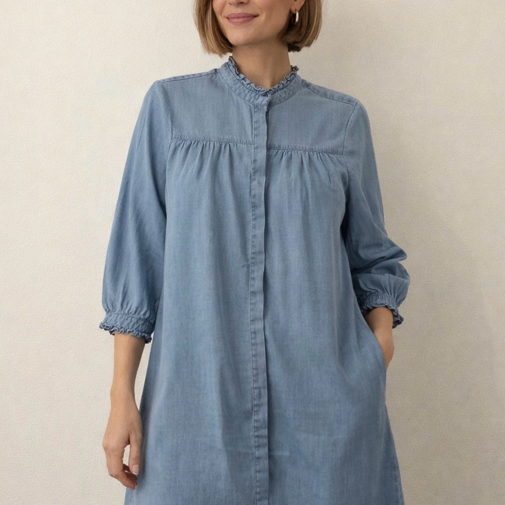 New York & Company Blue Chambray Tunic Dress Ruffle‎ Collar Pleated Shift Sz S